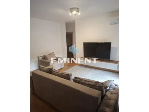 Izdavanje, četvorosoban stan, 80m², Trošarina, Voždovac Sve Podlokacije - image 1