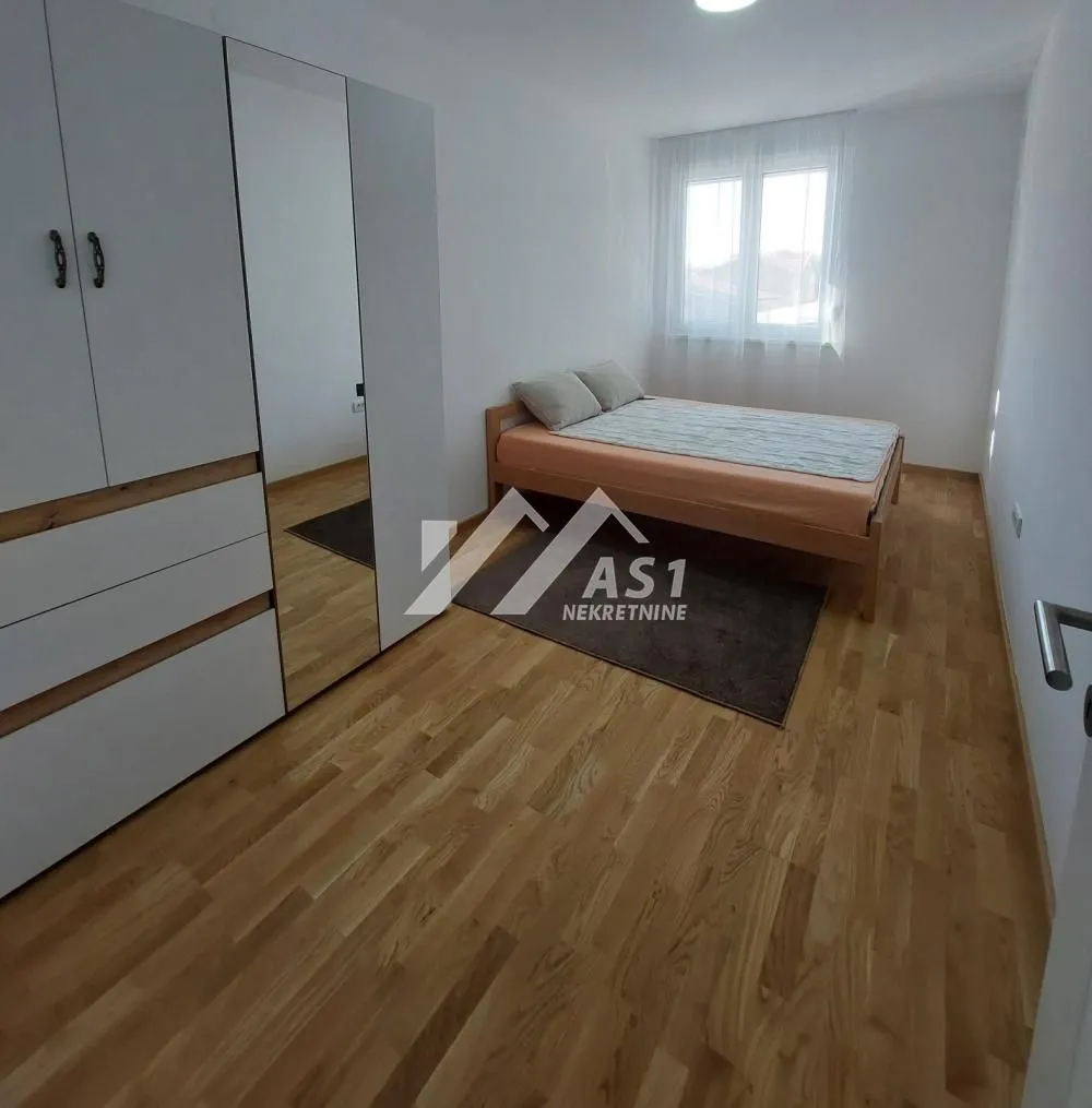 Izdavanje, jednosoban stan, 37m², Adice, Novi Sad Sve Podlokacije