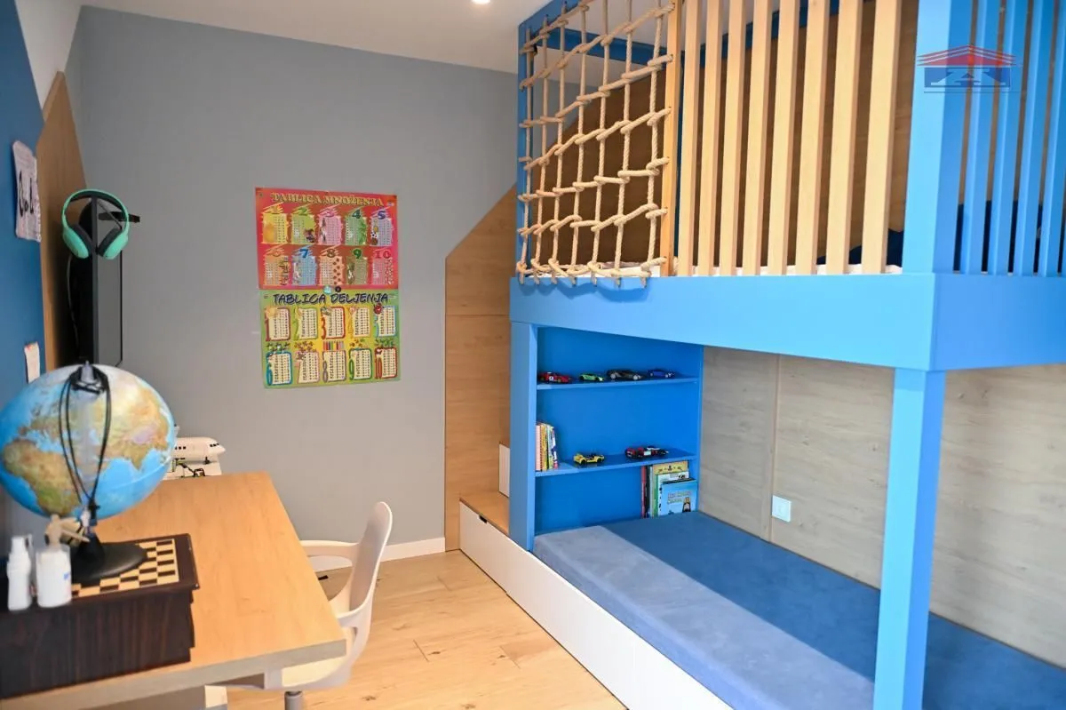 Sale, house, 360m², Petrovaradin, Novi Sad