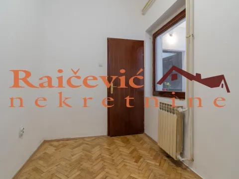 Prodaja, jednosoban stan, 36m², Centar, Stara Pazova - image 11