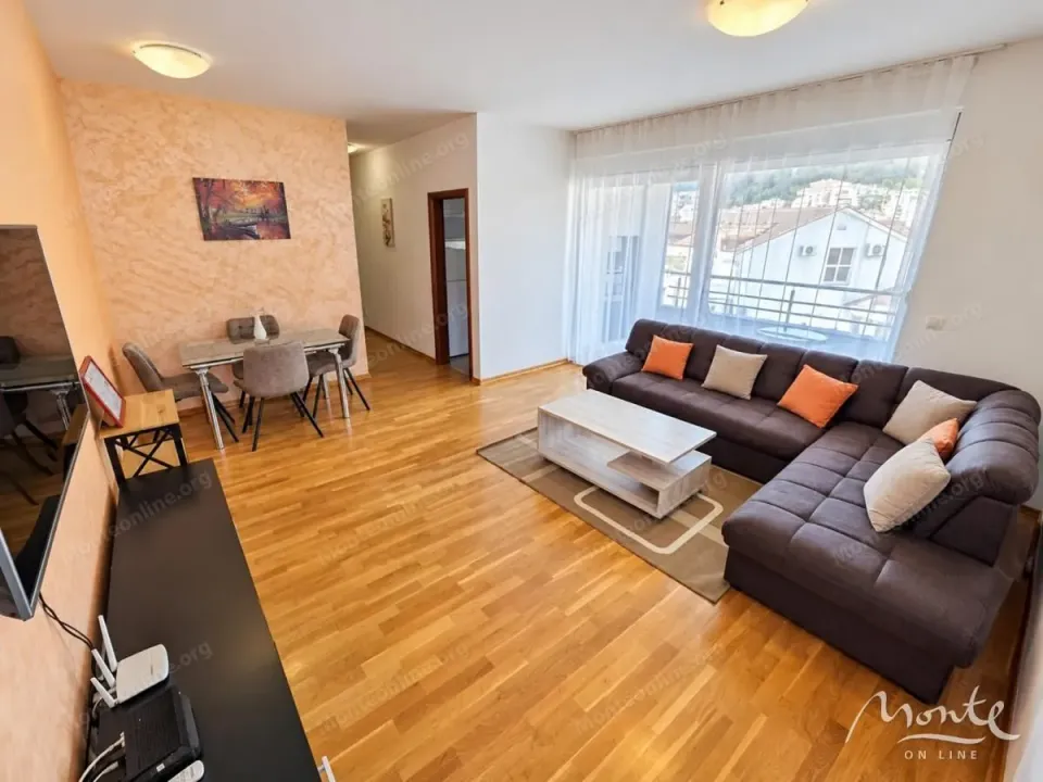 Prodaja, dvosoban stan, 54m², Budva, Crna Gora