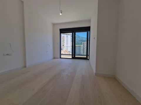 Sale, two bedroom apartment, 77m², Budva, Crna Gora - image 8