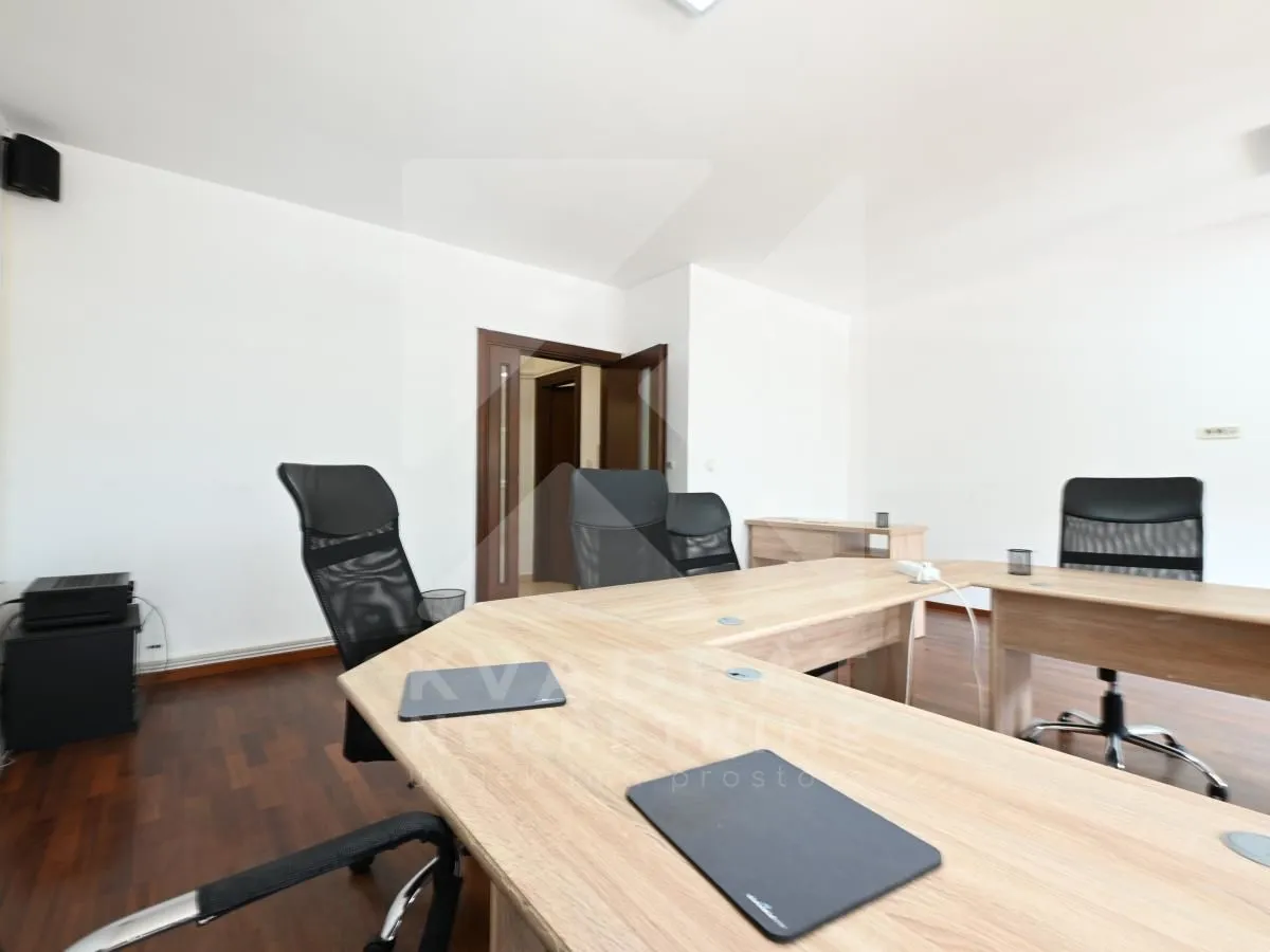 Rent, office space, 105m², Preko Morače, Podgorica