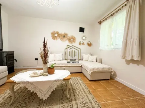 Izdavanje, kuća, 60m², Obzovica, Cetinje - image 15