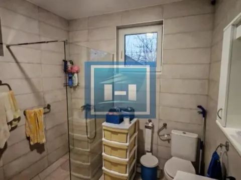 Prodaja, trosoban stan, 70m², Paraćin, Srbija - image 5