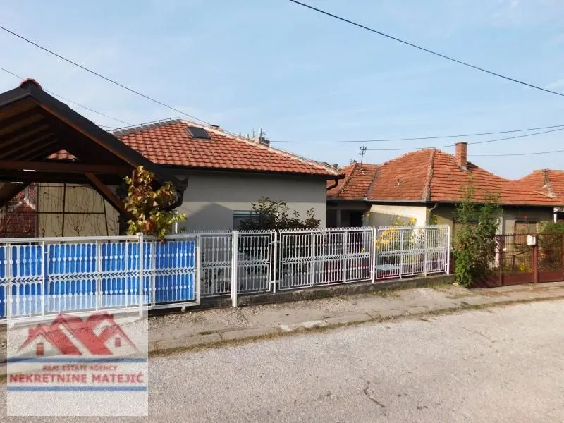 Prodaja, kuća, 160m², Grošnica, Kragujevac