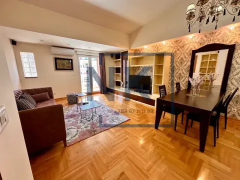 Sale, two bedroom apartment, 92m², City Kvart, Podgorica - image 2