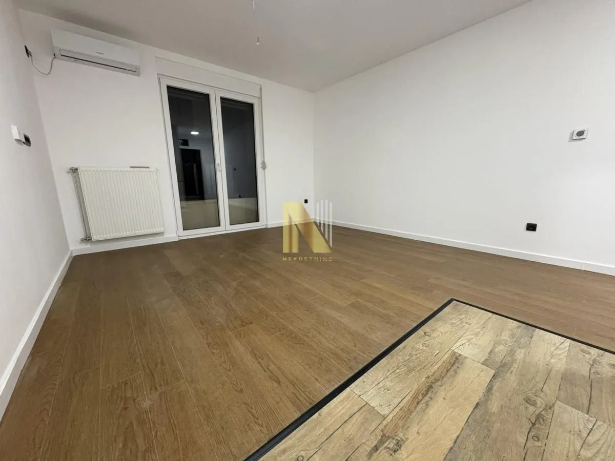 Prodaja, garsonjera, 25m², Podbara, Novi Sad Sve Podlokacije