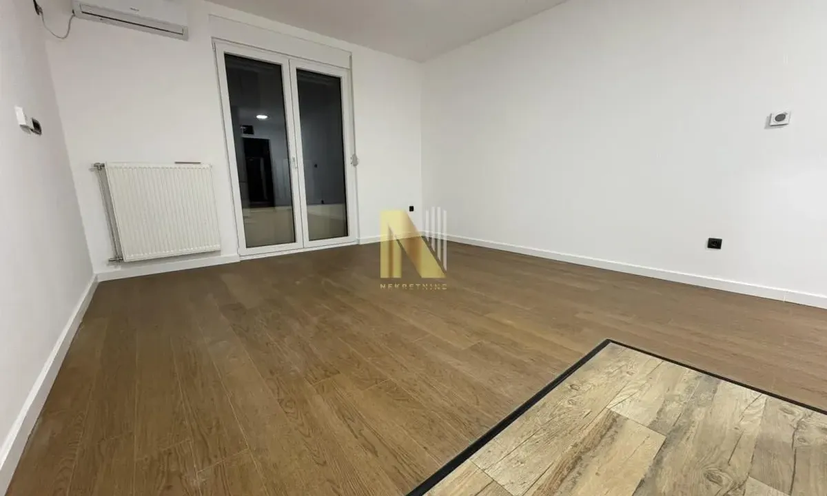 Prodaja, garsonjera, 25m², Podbara, Novi Sad Sve Podlokacije