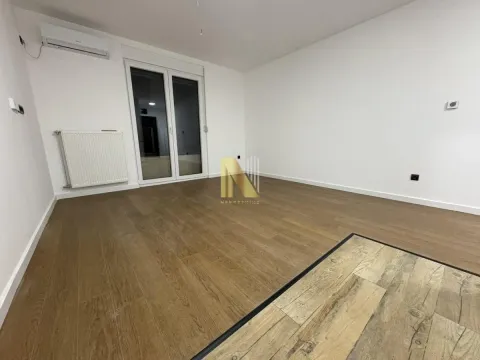 Prodaja, garsonjera, 25m², Podbara, Novi Sad Sve Podlokacije - image 1