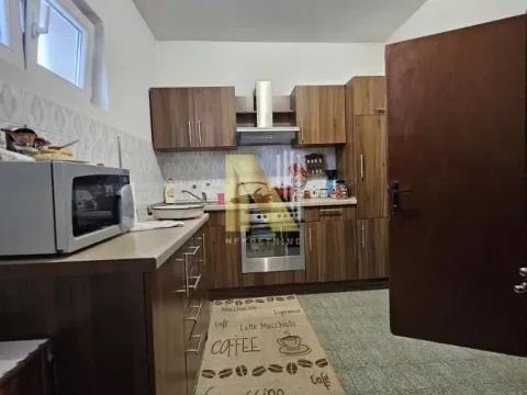 Prodaja, kuća, 200m², Futog, Novi Sad Sve Podlokacije - image 4