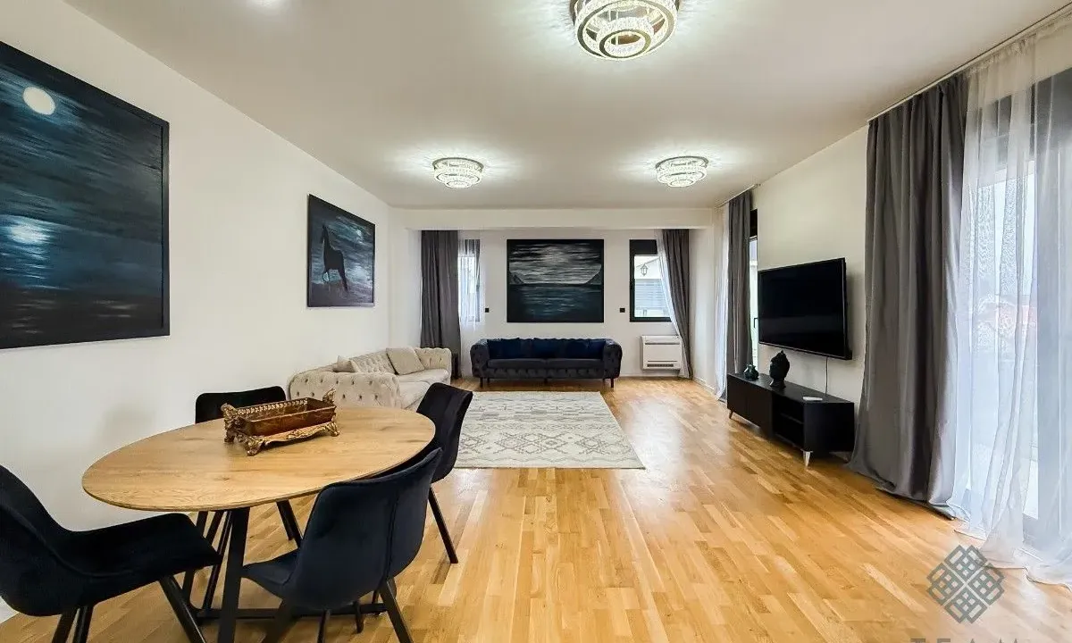 Izdavanje, dvosoban stan, 100m², Dalmatinska ulica, Podgorica