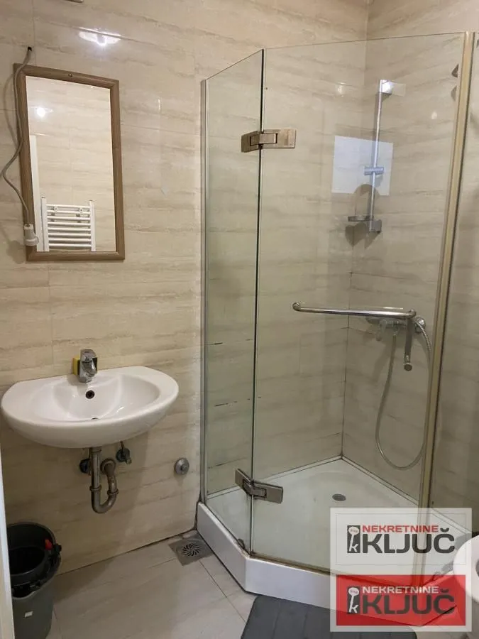 Rent, studio apartment, 27m², Centar, Novi Sad