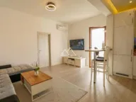 Izdavanje, jednosoban stan, 53m², Bečići, Budva - image 6