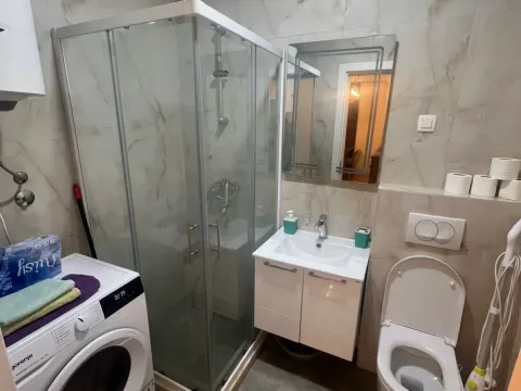 Rent, one bedroom apartment, 40m², Centar, Bar - image 9