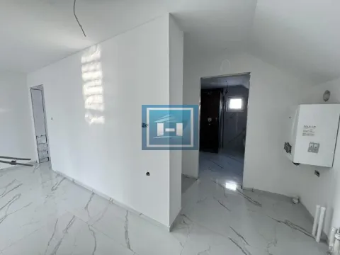 Prodaja, kuća, 233m², Ćuprija, Srbija - image 15