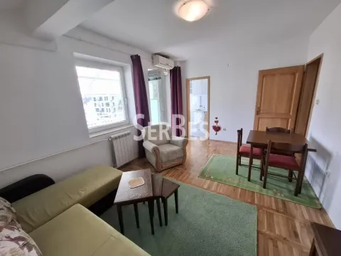 Izdavanje, jednosoban stan, 42m², Sajam, Novi Sad Sve Podlokacije - image 7