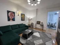 Izdavanje, dvosoban stan, 50m², Kalenić Pijaca, Vračar Sve Podlokacije - image 1