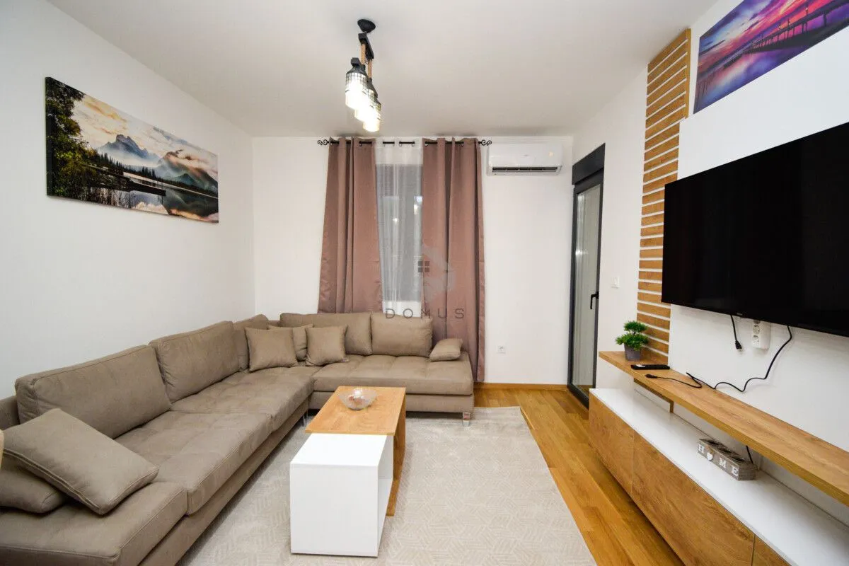 Rent, two bedroom apartment, 55m², City Kvart, Podgorica