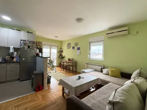 Prodaja, dvosoban stan, 50m², Denkova Basta, Zvezdara Sve Podlokacije - image 3