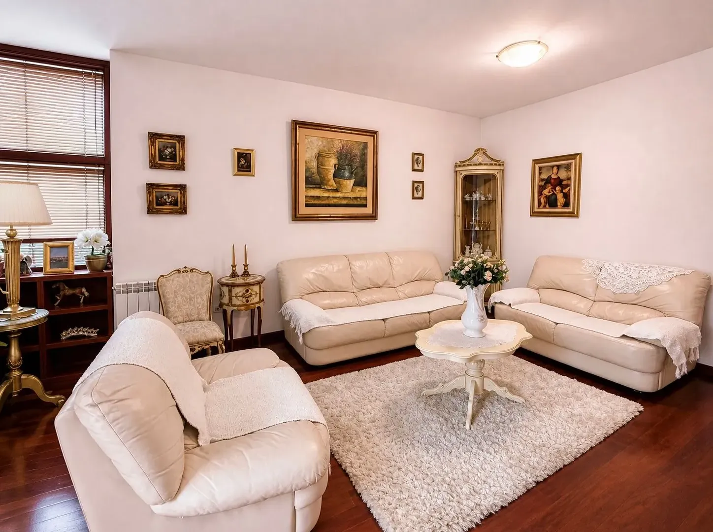 Izdavanje, trosoban stan, 100m², Gorica C, Podgorica
