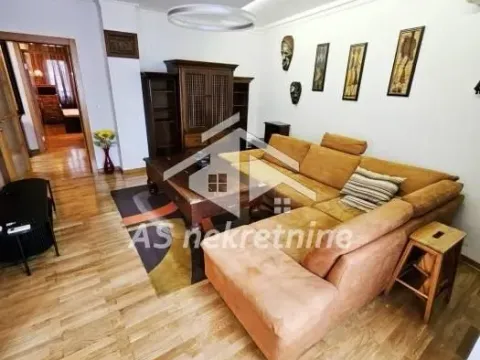 Izdavanje, trosoban stan, 80m², Stari Grad, Beograd - image 4