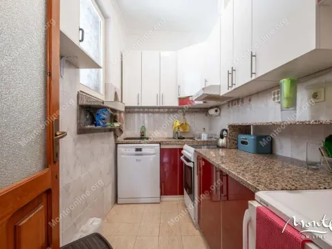 Prodaja, dvosoban stan, 71m², Topla, Herceg Novi - image 9