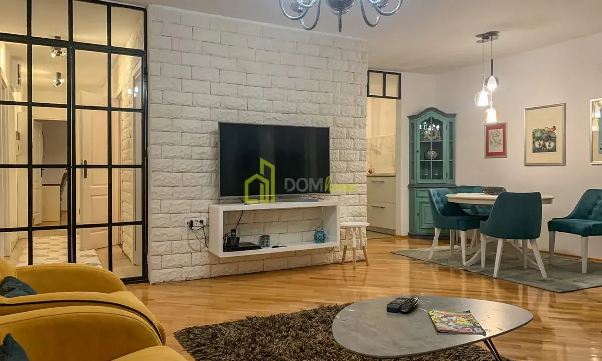 Rent, three bedroom apartment, 100m², Blok 5, Podgorica