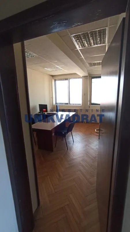 Rent, office space, 80m², Banovo Brdo, Beograd