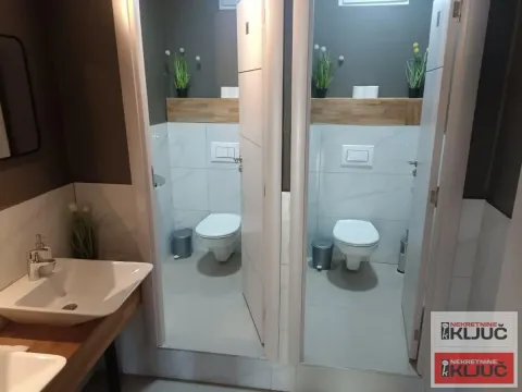 Izdavanje, ugostiteljski objekat, 200m², Sajmište, Novi Sad - image 14