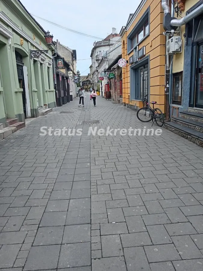Prodaja, poslovni prostor, 17m², Centar, Novi Sad