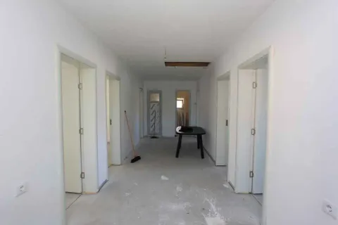 Prodaja, kuća, 234m², Ulcinj, Crna Gora - image 10