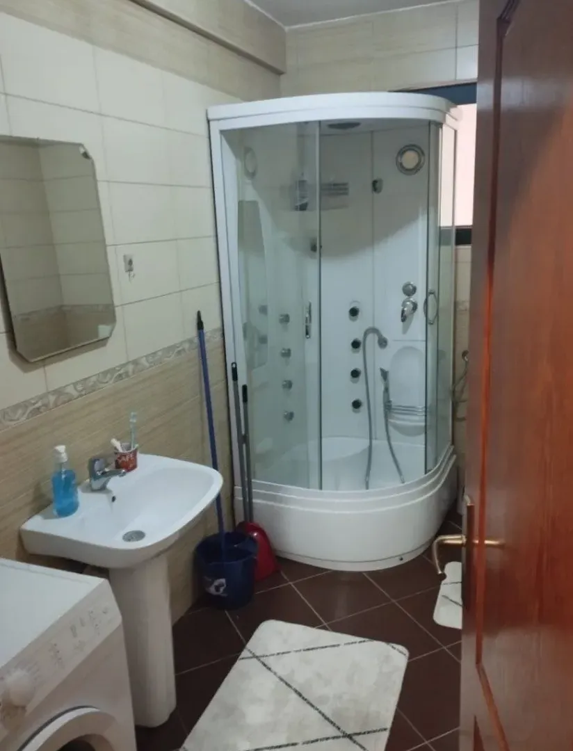 Rent, studio apartment, 40m², Stari Aerodrom, Podgorica
