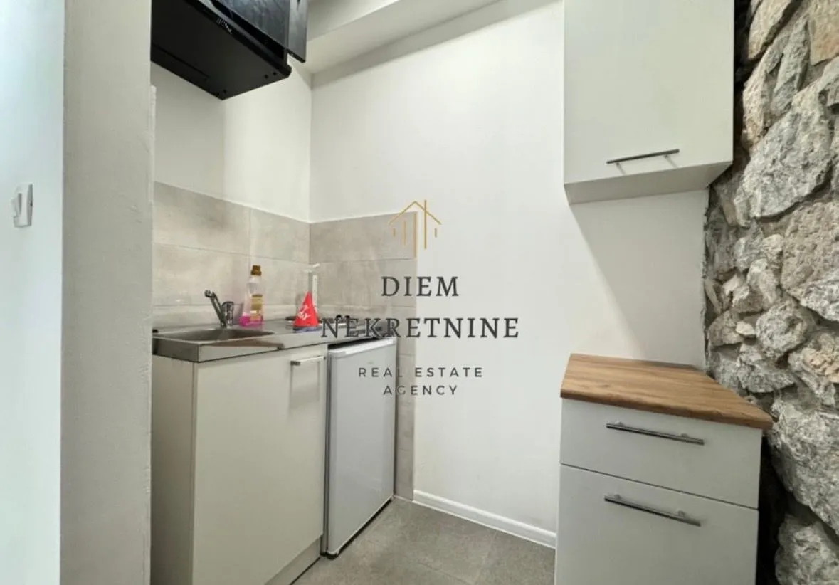 Rent, office space, 120m², Centar, Podgorica