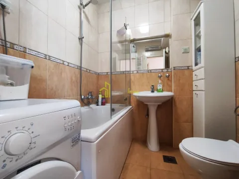 Izdavanje, dvosoban stan, Preko Morače, Podgorica - image 12