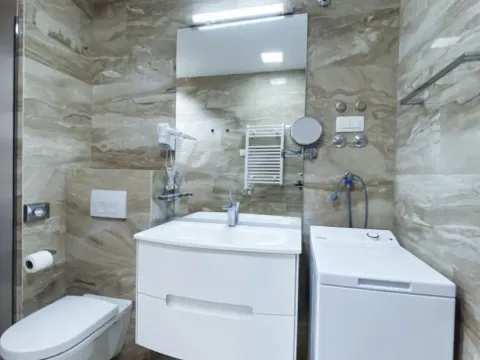 Sale, two bedroom apartment, 77m², Budva, Crna Gora - image 4