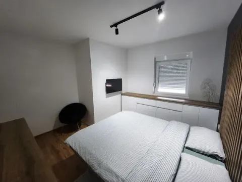 Prodaja, trosoban stan, 63m², Rozino, Budva - image 10