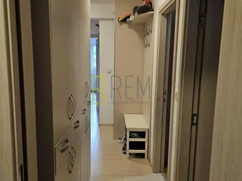 Sale, three bedroom apartment, 78m², Stari Aerodrom, Podgorica - image 9