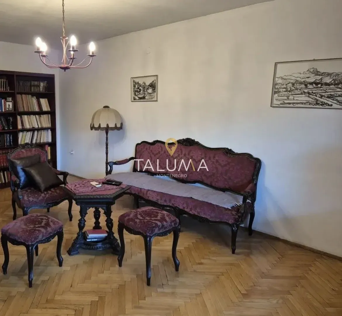 Prodaja, trosoban stan, 100m², Preko Morače, Podgorica