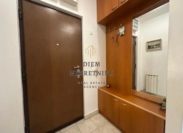 Rent, two bedroom apartment, 75m², Preko Morače, Podgorica