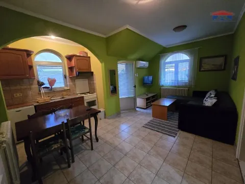 Rent, one bedroom apartment, 40m², Sajmište, Novi Sad