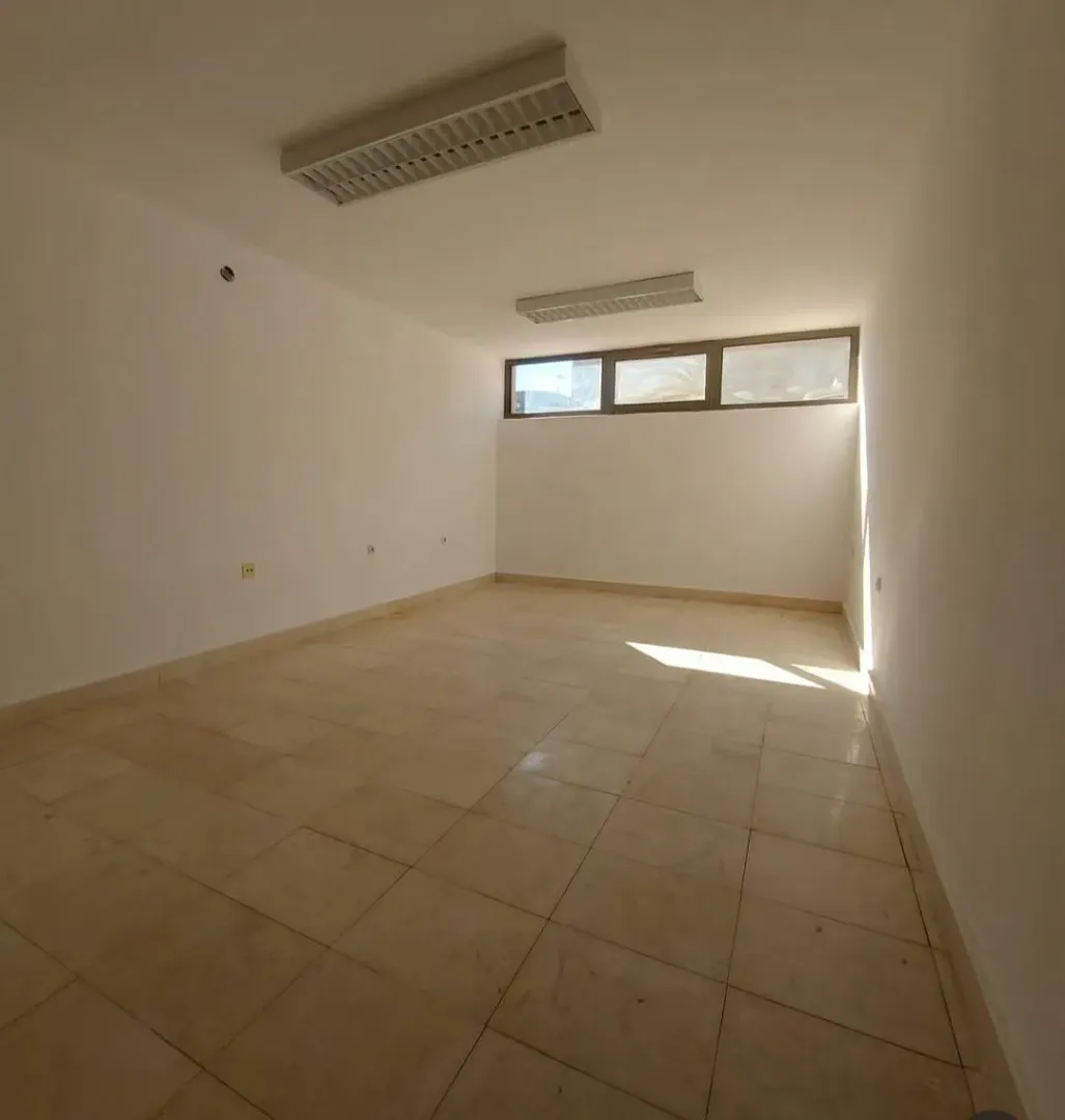 Rent, office space, 158m², Centar, Nikšić