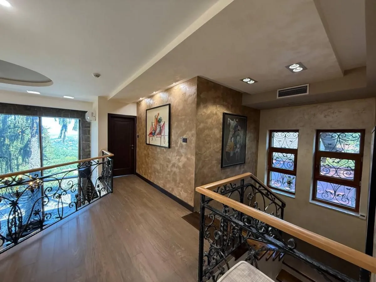 Prodaja, kuća, 318m², Petrovaradin, Novi Sad