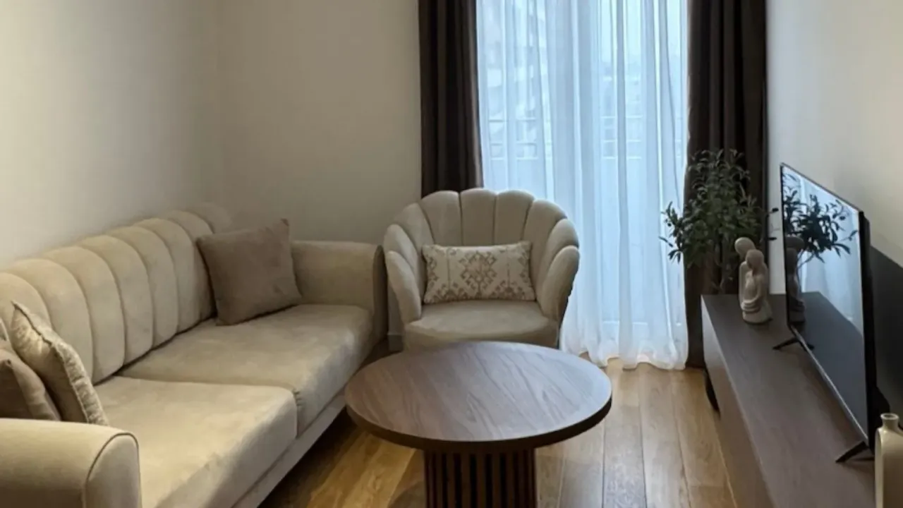 Izdavanje, stan, 43m², Central Point, Podgorica