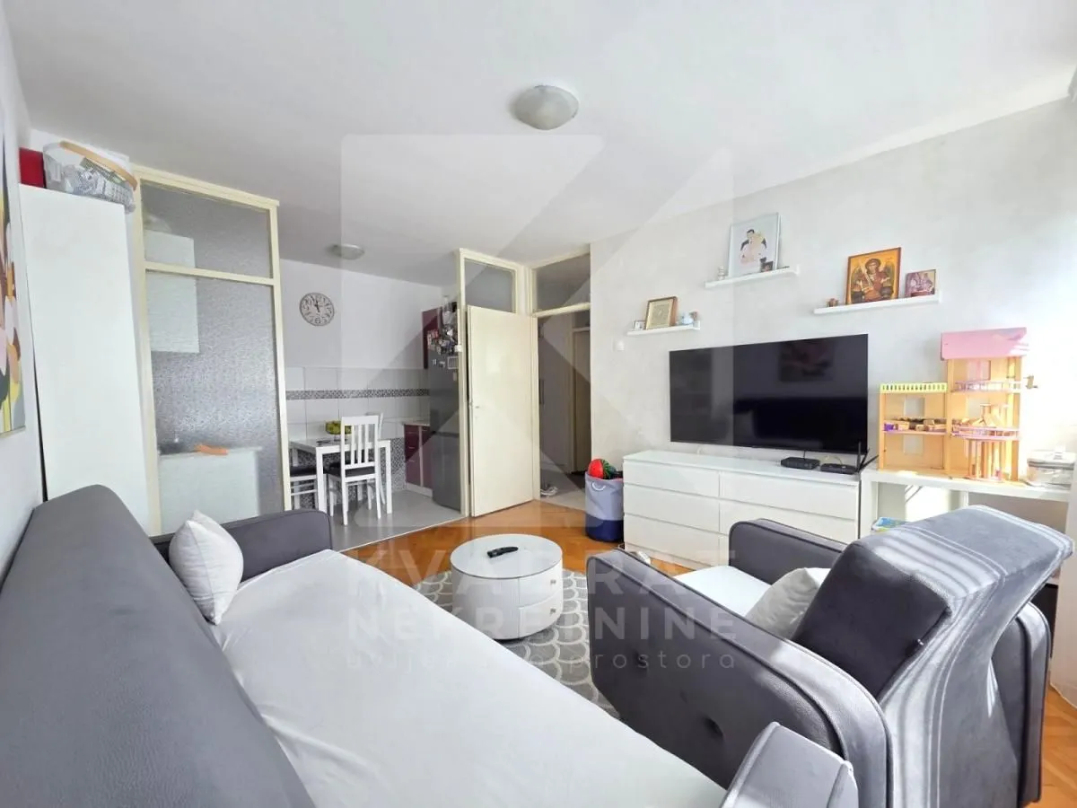 Prodaja, jednosoban stan, 35m², Zabjelo, Podgorica