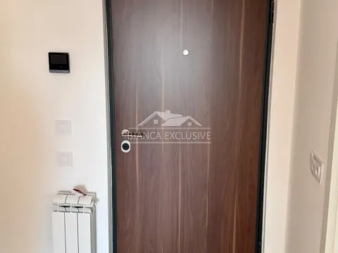 Prodaja, trosoban stan, 66m², Zemun Gornji Grad, Zemun Sve Podlokacije - image 9