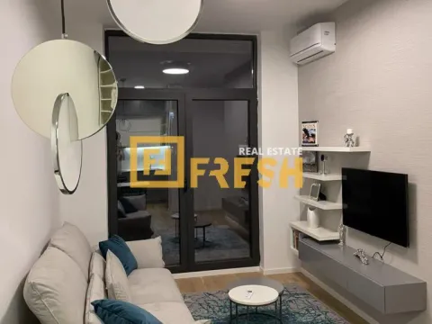 Rent, one bedroom apartment, 40m², Blok 9, Podgorica - image 2