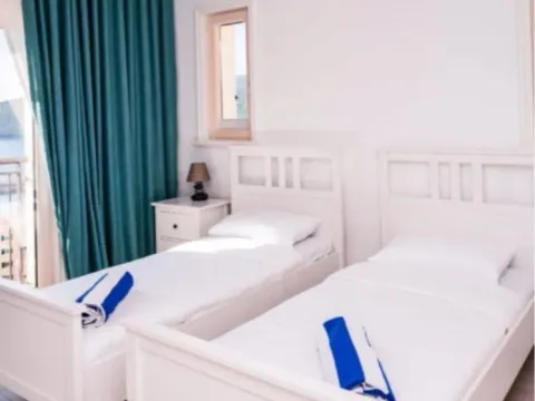 Izdavanje, garsonjera, 40m², Luštica Bay, Tivat - image 9