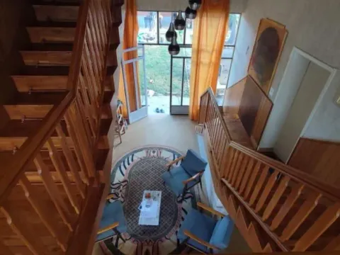 Sale, house, 189m², Irig, Srbija - image 1