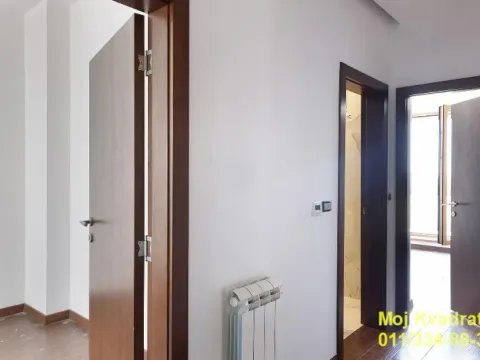 Prodaja, četvorosoban stan, 133m², Savski Venac, Beograd - image 9